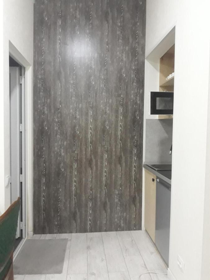 Nino'S Apartment In The Center Of Tiflis Exterior foto
